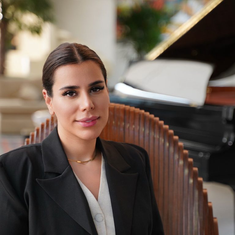 ویدا دانش
